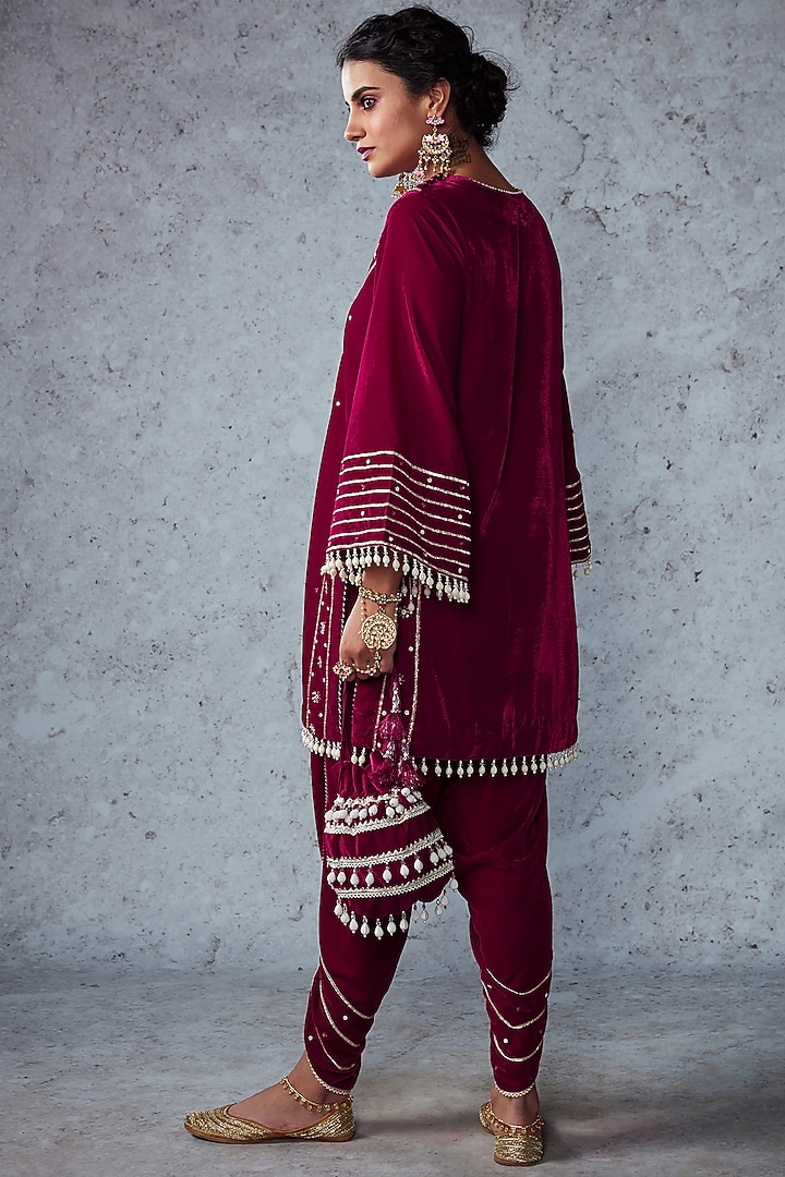 Hot Pink Embroidered Dhoti Set by Ajiesh Oberoi at Pernia's Pop Up Shop
