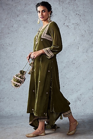 Olive Green Embroidered Kurta Set by Ajiesh Oberoi