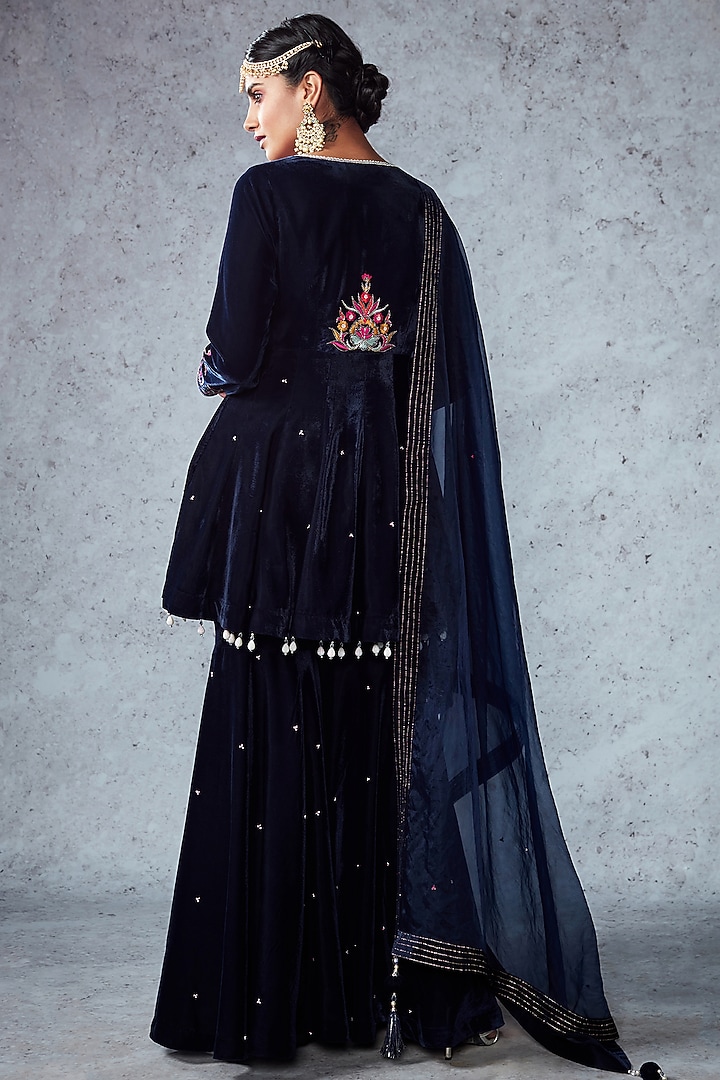 Dark Navy Blue Velvet Embroidered Gharara Set by Ajiesh Oberoi at Pernia's Pop Up Shop