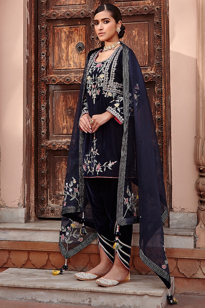 Navy Blue Velvet & Organza Dhoti Set by Ajiesh Oberoi at Pernia's Pop Up Shop