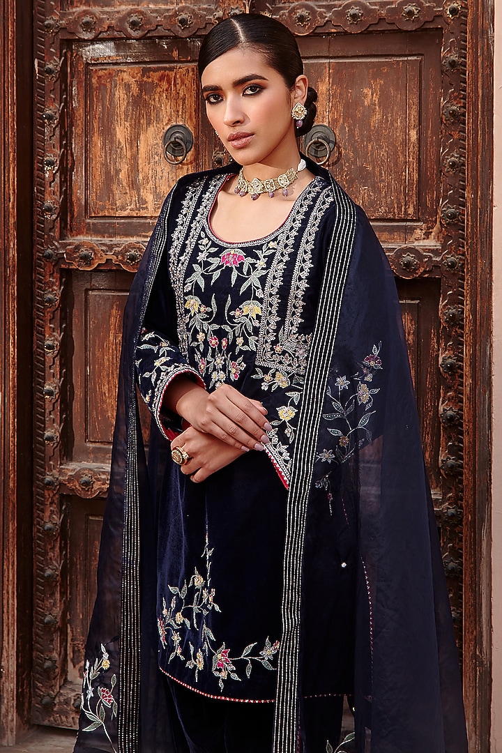 Navy Blue Velvet & Organza Dhoti Set by Ajiesh Oberoi at Pernia's Pop Up Shop