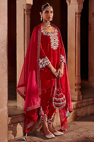 Rani Pink Embroidered Dhoti Set by Ajiesh Oberoi