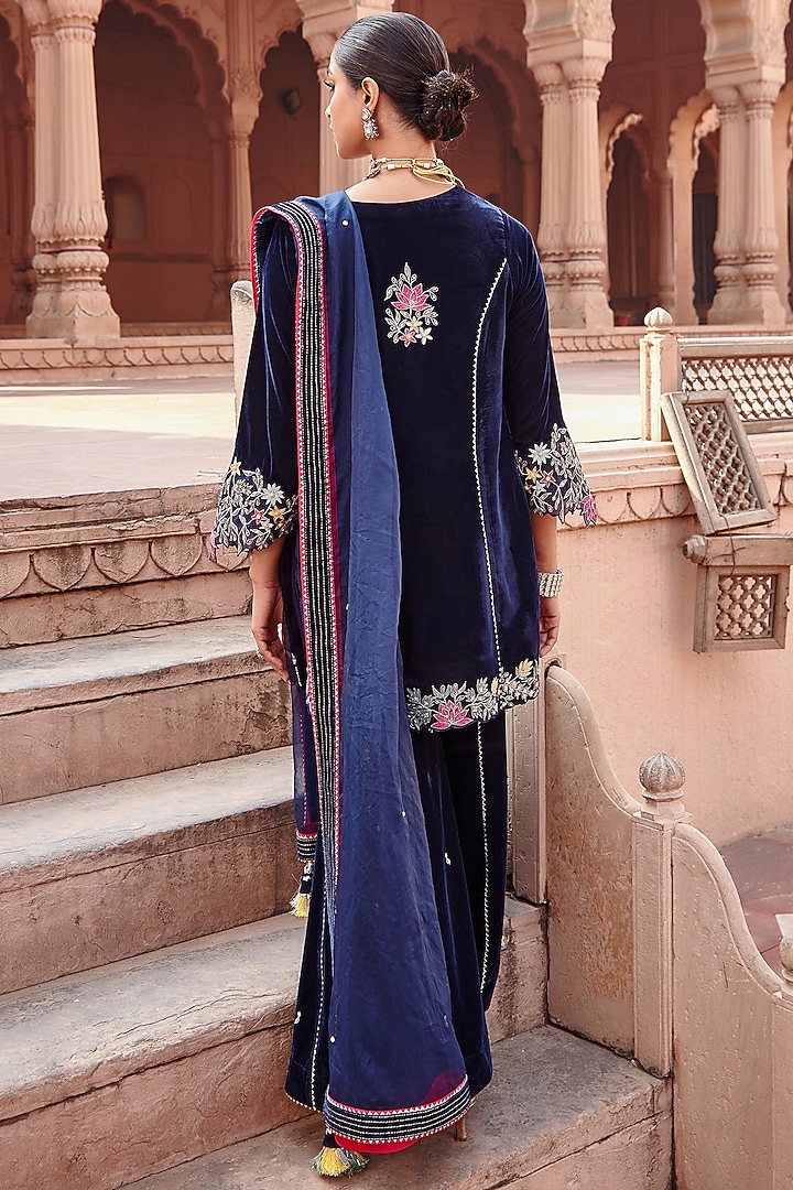 Navy Blue Silk & Organza Gharara Set by Ajiesh Oberoi at Pernia's Pop Up Shop