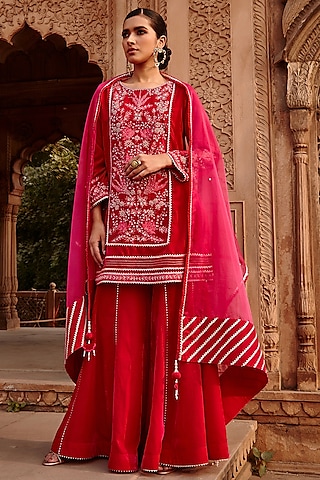 Rani Pink Velvet & Organza Gharara Set by Ajiesh Oberoi
