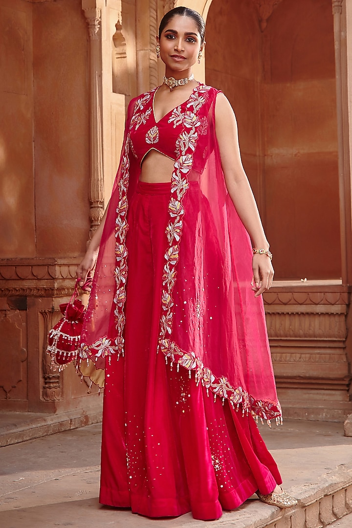Rani Pink Hand Embroidered Cape Set by Ajiesh Oberoi