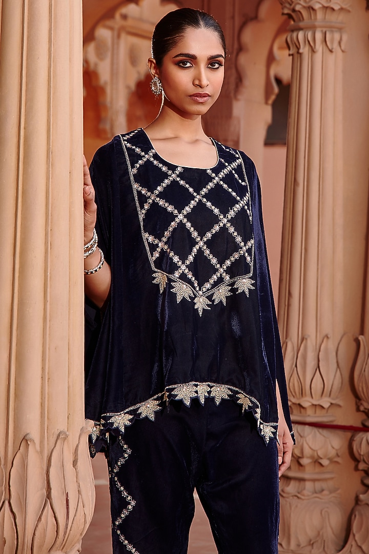 Navy Embroidered Cape Set by Ajiesh Oberoi at Pernia's Pop Up Shop