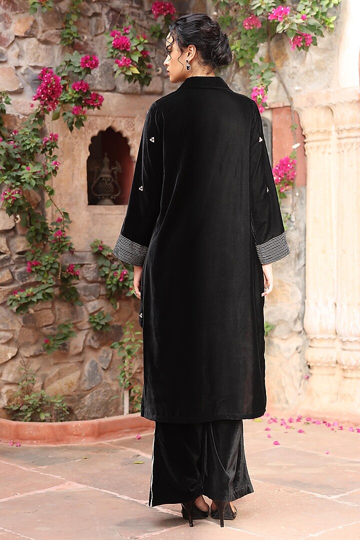 Black Velvet Cutdana Embroidered Co-Ord Set by Ajiesh Oberoi at Pernia's Pop Up Shop
