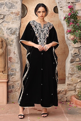 Black Velvet Embroidered Kaftan Set by Ajiesh Oberoi