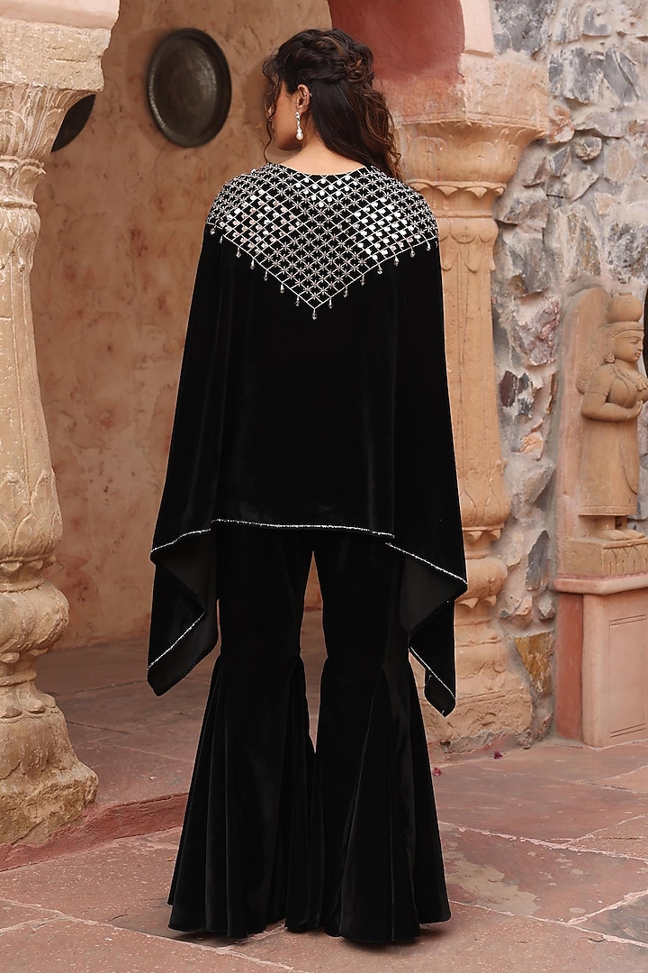 Black Velvet Embroidered Cape Set by Ajiesh Oberoi at Pernia's Pop Up Shop