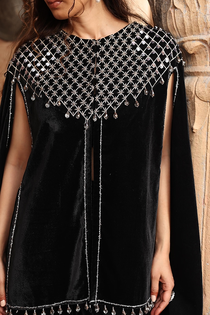 Black Velvet Embroidered Cape Set by Ajiesh Oberoi at Pernia's Pop Up Shop