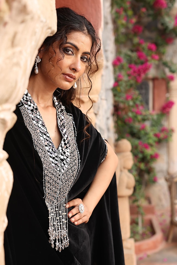 Black Velvet Embroidered Cape Set by Ajiesh Oberoi at Pernia's Pop Up Shop