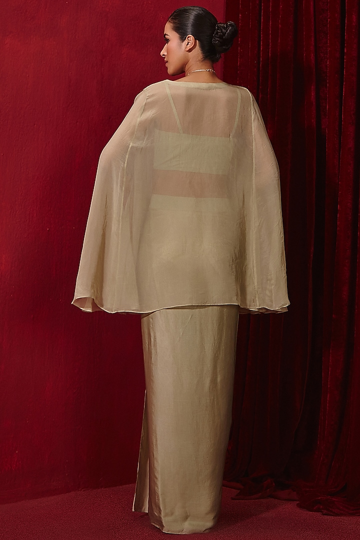 Mint Organza Embroidered Cape Set by Ajiesh Oberoi at Pernia's Pop Up Shop