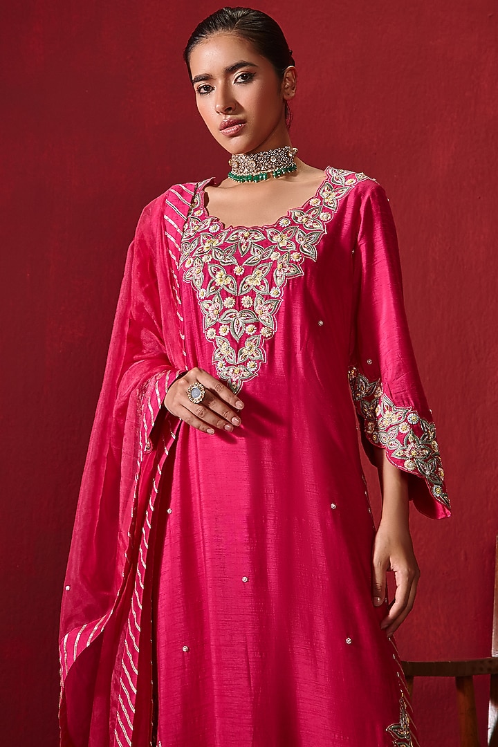 Rani Pink Dupion Silk Embroidered Long Kurta Set by Ajiesh Oberoi at Pernia's Pop Up Shop
