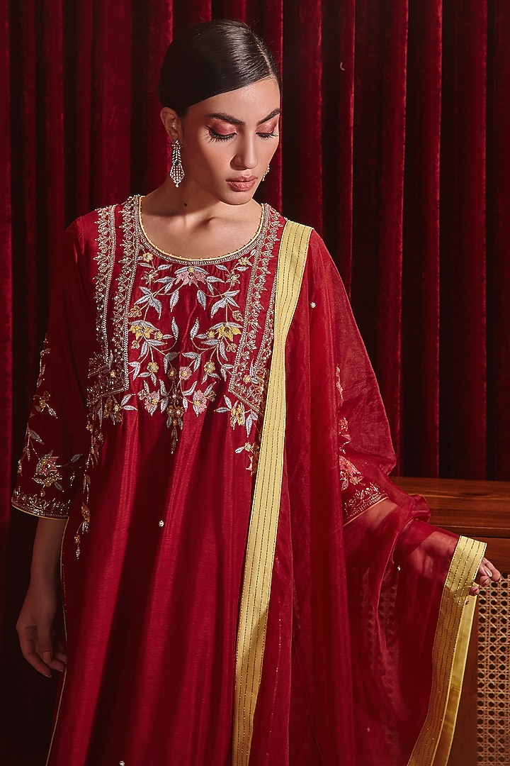 Wine Dupion Silk Embroidered Long Kurta Set by Ajiesh Oberoi at Pernia's Pop Up Shop