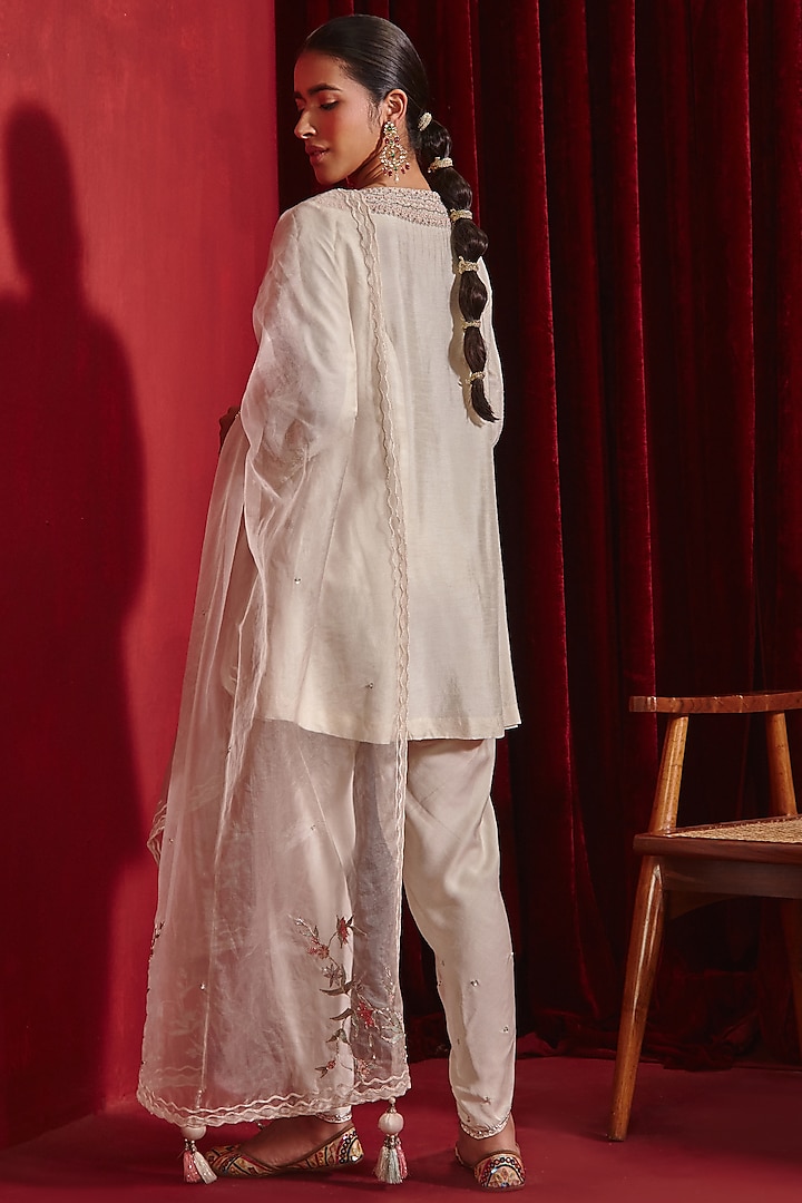 Ivory Dupion Silk Embroidered Dhoti Set by Ajiesh Oberoi at Pernia's Pop Up Shop