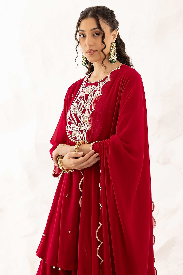 Plum Georgette Floral Embroidered Peplum Kurta Set by Ajiesh Oberoi at Pernia's Pop Up Shop