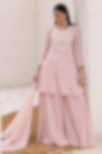 Rose Pink Georgette Floral Embroidered Peplum Kurta Set by Ajiesh Oberoi at Pernia's Pop Up Shop
