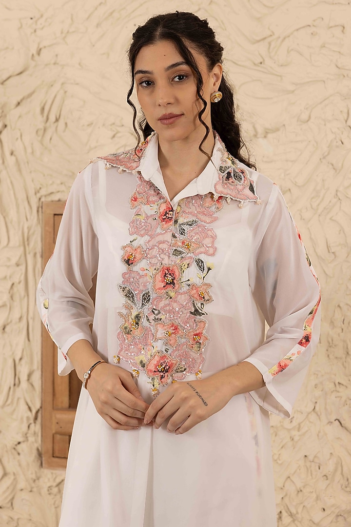 Ivory Georgette Printed & Embroidered Kurta Set by Ajiesh Oberoi at Pernia's Pop Up Shop