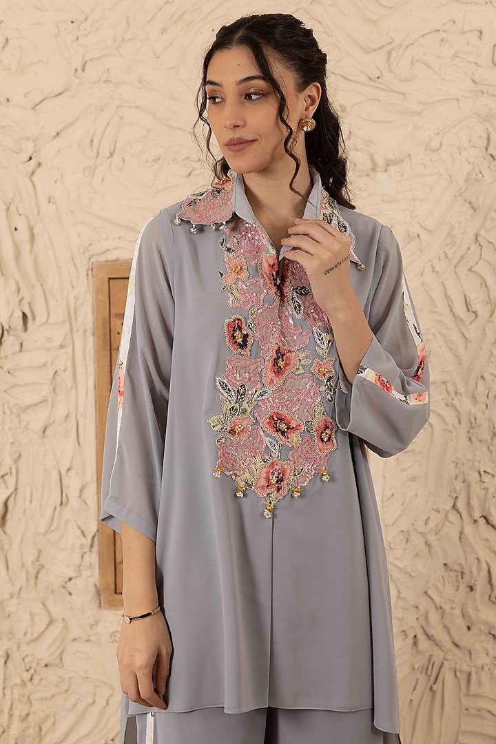 Grey Georgette Printed & Embroidered Kurta Set by Ajiesh Oberoi at Pernia's Pop Up Shop