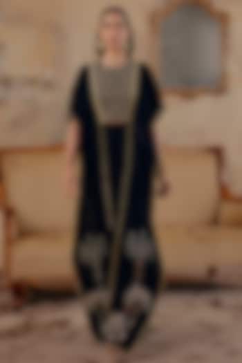 Black Velvet Gold Embroidered Co-Ord Set by Ajiesh Oberoi at Pernia's Pop Up Shop