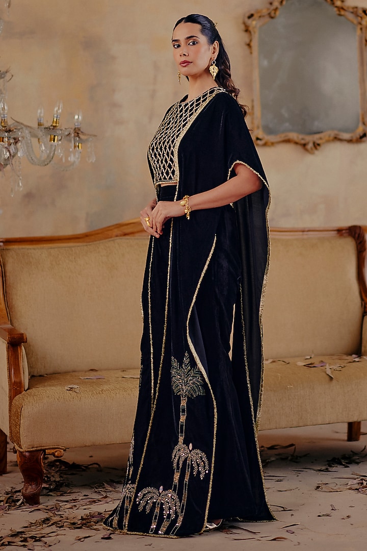 Black Velvet Gold Embroidered Co-Ord Set by Ajiesh Oberoi at Pernia's Pop Up Shop
