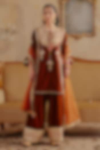 Bronze Velvet Mirror & Thread Embroidered Kurta Set by Ajiesh Oberoi at Pernia's Pop Up Shop