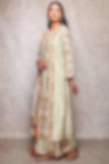 Ghee Colored Embroidered Straight Kurta Set by Ajiesh Oberoi at Pernia's Pop Up Shop