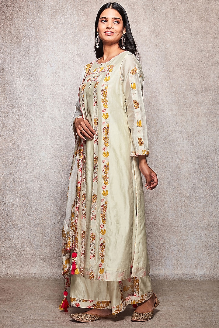 Ghee Colored Embroidered Straight Kurta Set by Ajiesh Oberoi