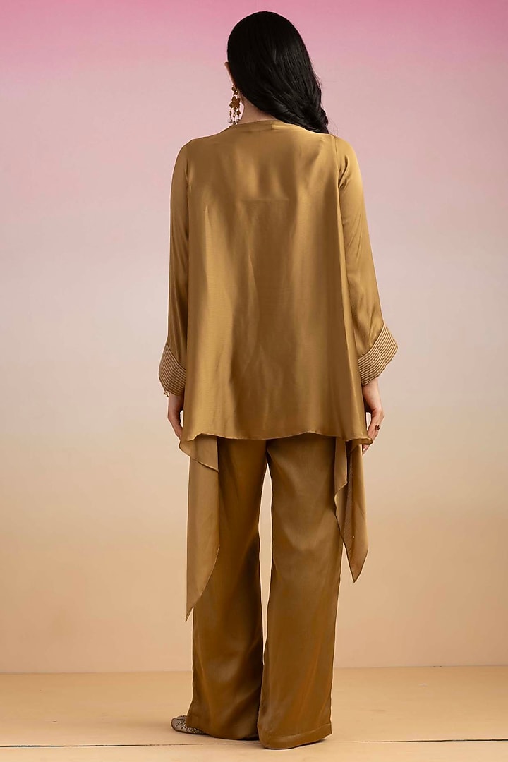 Honey Gold Chiffon & Mulmul Kaftan Set by Ajiesh Oberoi at Pernia's Pop Up Shop