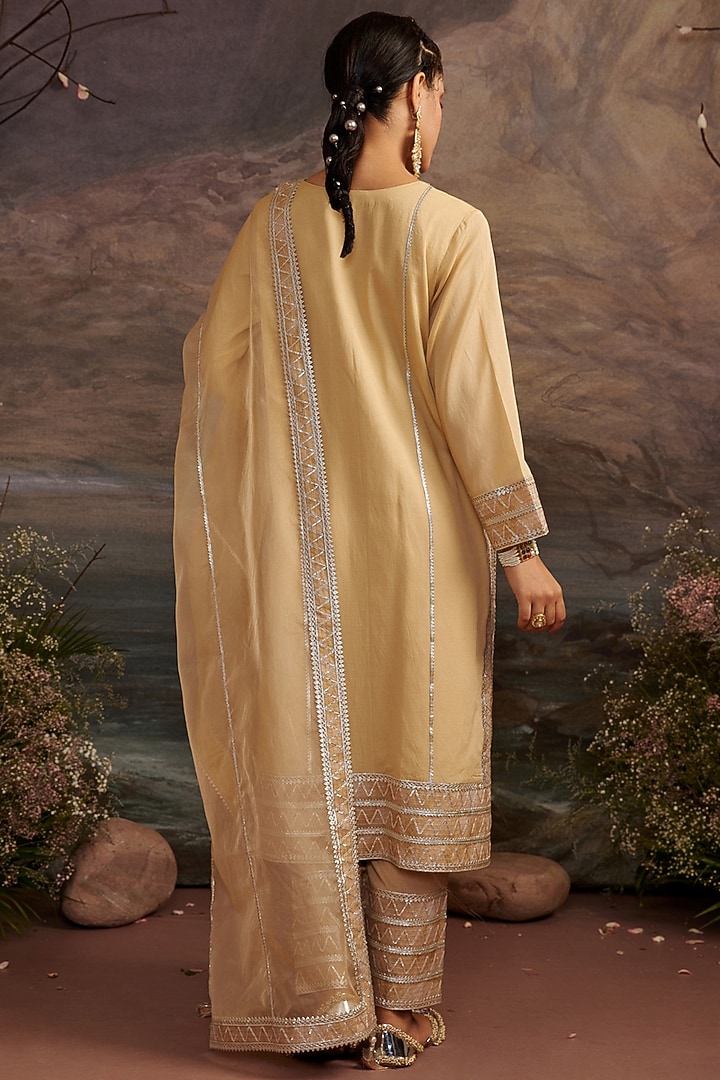 Honey Gold Gota Embroidered Kurta Set by Ajiesh Oberoi at Pernia's Pop Up Shop