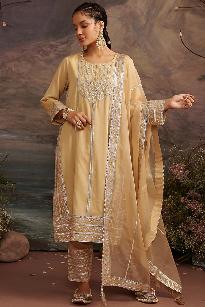 Honey Gold Gota Embroidered Kurta Set by Ajiesh Oberoi at Pernia's Pop Up Shop