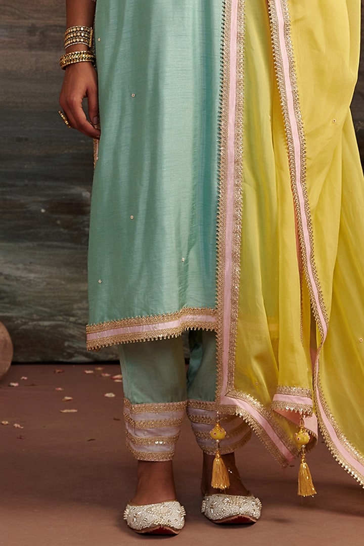 Sea Green Dupion Silk Embroidered Kurta Set by Ajiesh Oberoi at Pernia's Pop Up Shop