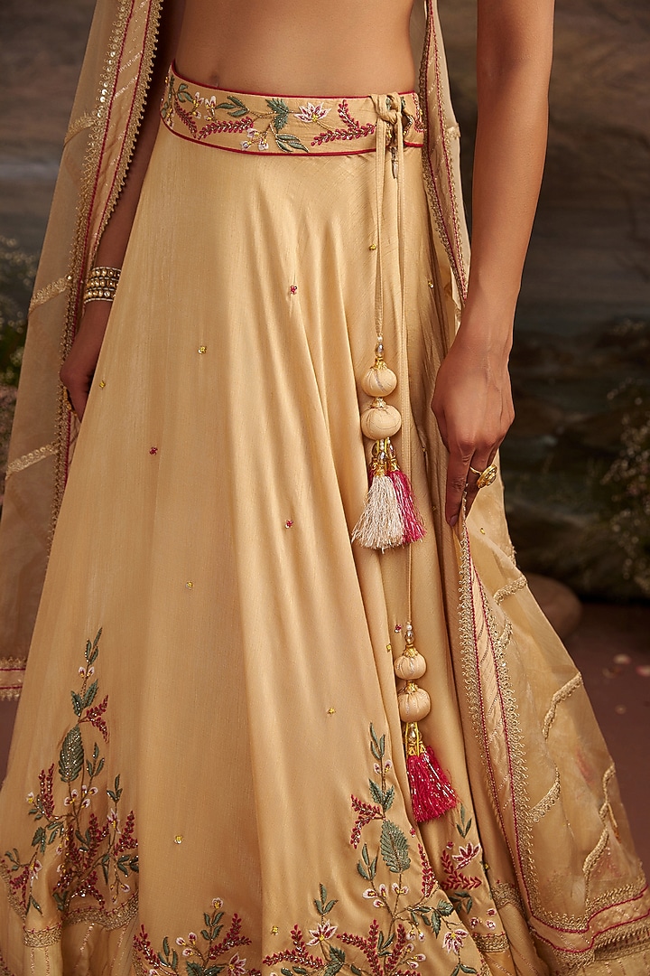 Honey Gold Dupion Silk Embroidered Wedding Lehenga Set by Ajiesh Oberoi at Pernia's Pop Up Shop