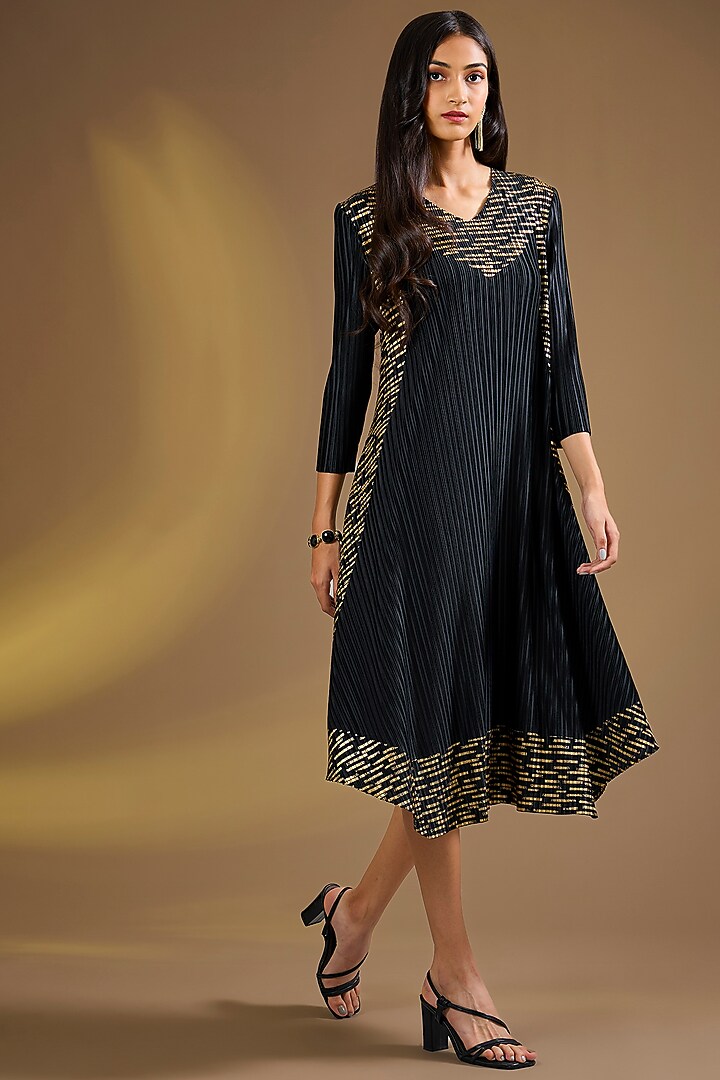 Black Silk Blend Geometric Midi Vacation Dress by Ajiesh Oberoi at Pernia's Pop Up Shop