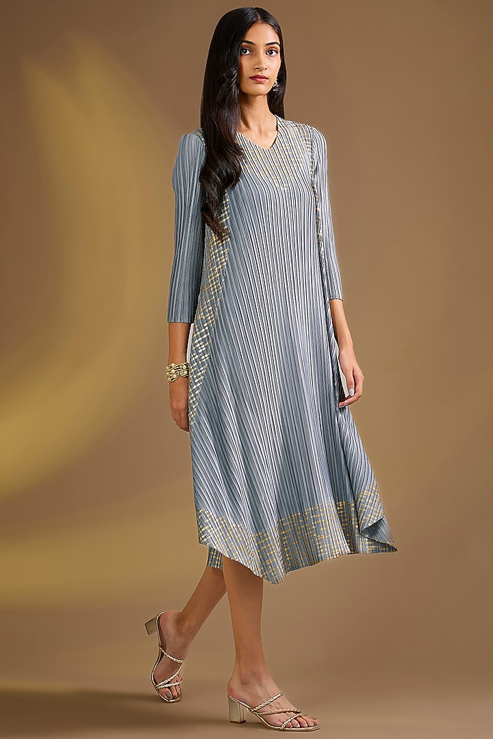 Grey Silk Blend Geometric Midi Vacation Dress by Ajiesh Oberoi at Pernia's Pop Up Shop