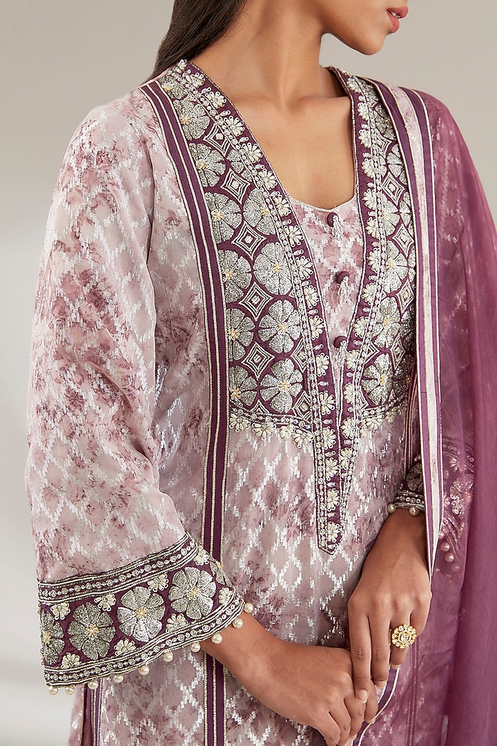 Purple Brasso & Uppada Silk Embroidered Kurta Set by Ajiesh Oberoi at Pernia's Pop Up Shop