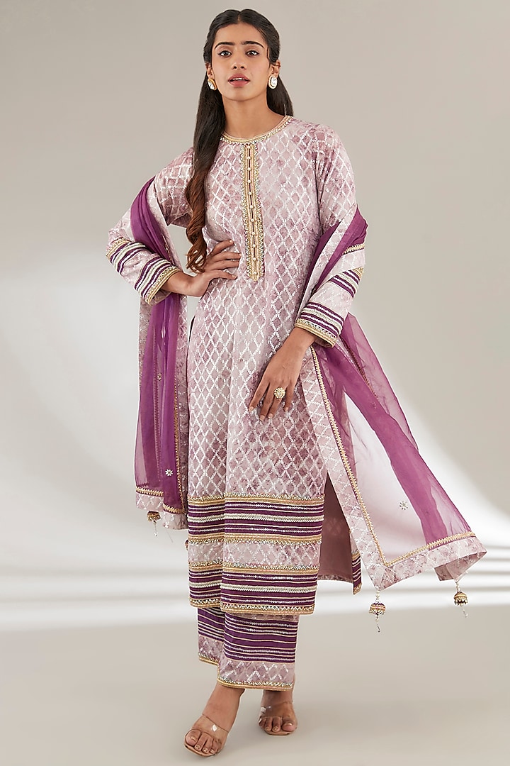 Purple Brasso & Uppada Silk Embroidered Kurta Set by Ajiesh Oberoi at Pernia's Pop Up Shop