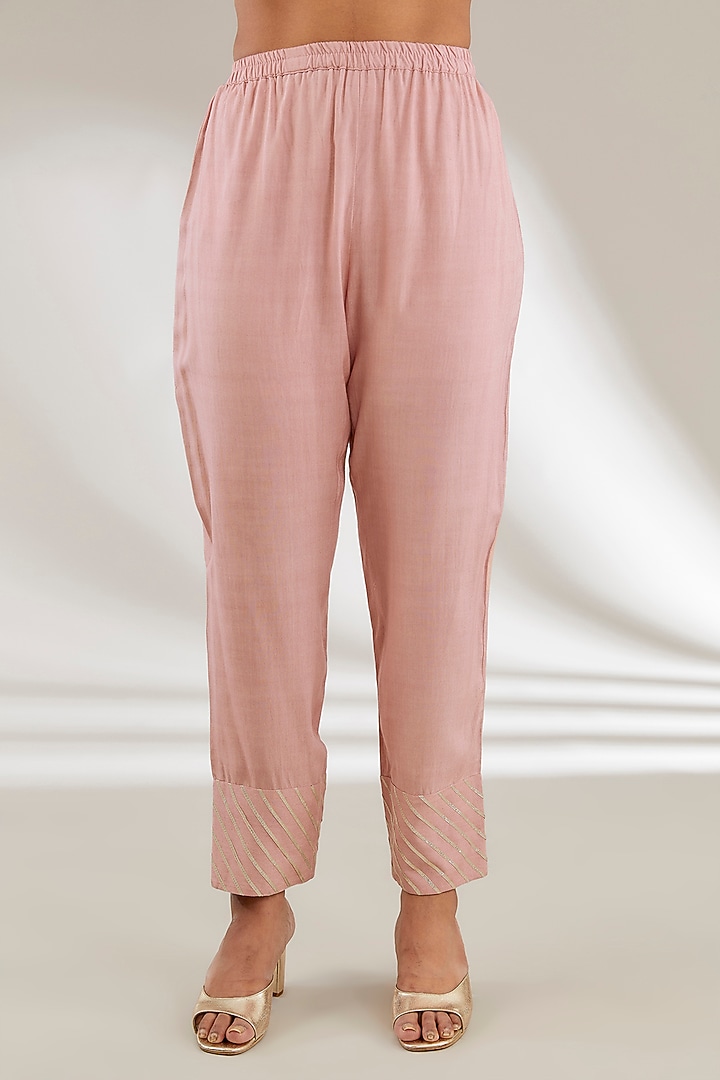 Pink Dupion Silk Gota Embroidered Kurta Set by Ajiesh Oberoi at Pernia's Pop Up Shop
