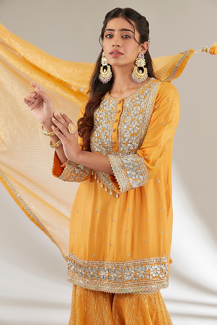 Yellow Opada Silk Gharara Set by Ajiesh Oberoi at Pernia's Pop Up Shop