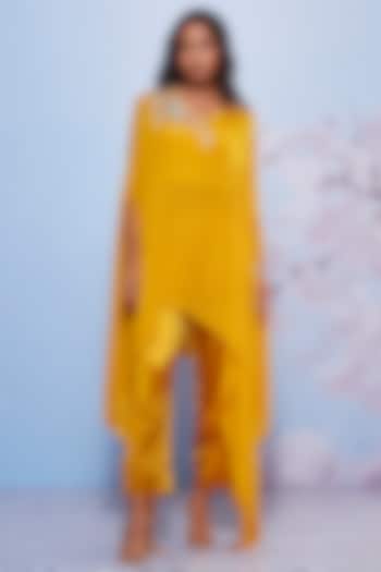 Mustard Chiffon & Cotton Embroidered Cape Set by Ajiesh Oberoi at Pernia's Pop Up Shop