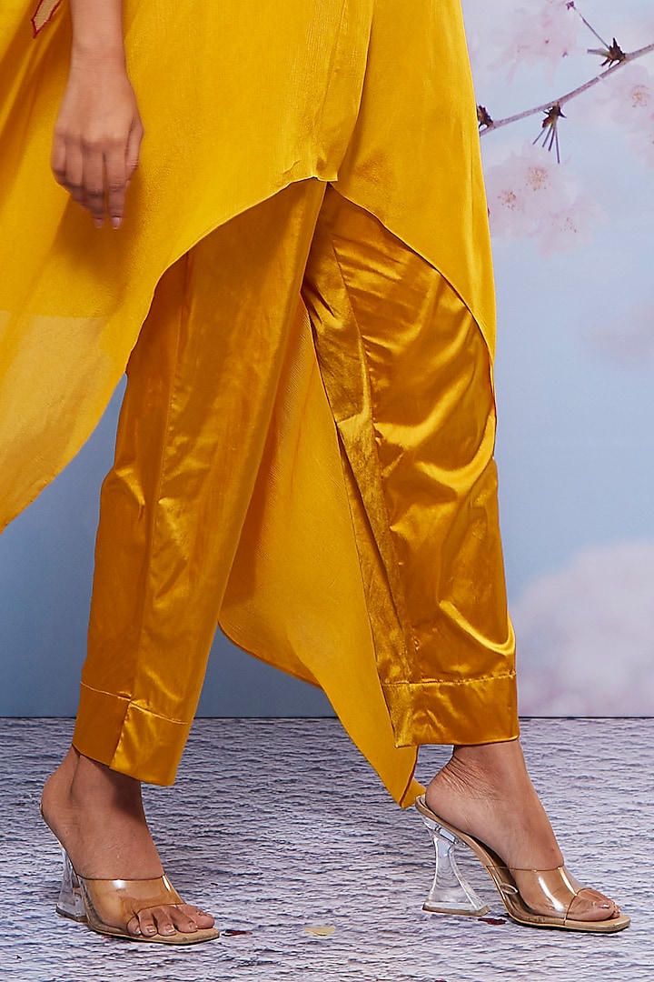 Mustard Chiffon & Cotton Embroidered Cape Set by Ajiesh Oberoi at Pernia's Pop Up Shop
