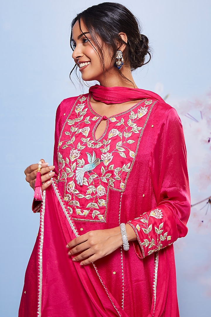 Rani Pink Chiffon Embroidered Kurta Set by Ajiesh Oberoi at Pernia's Pop Up Shop