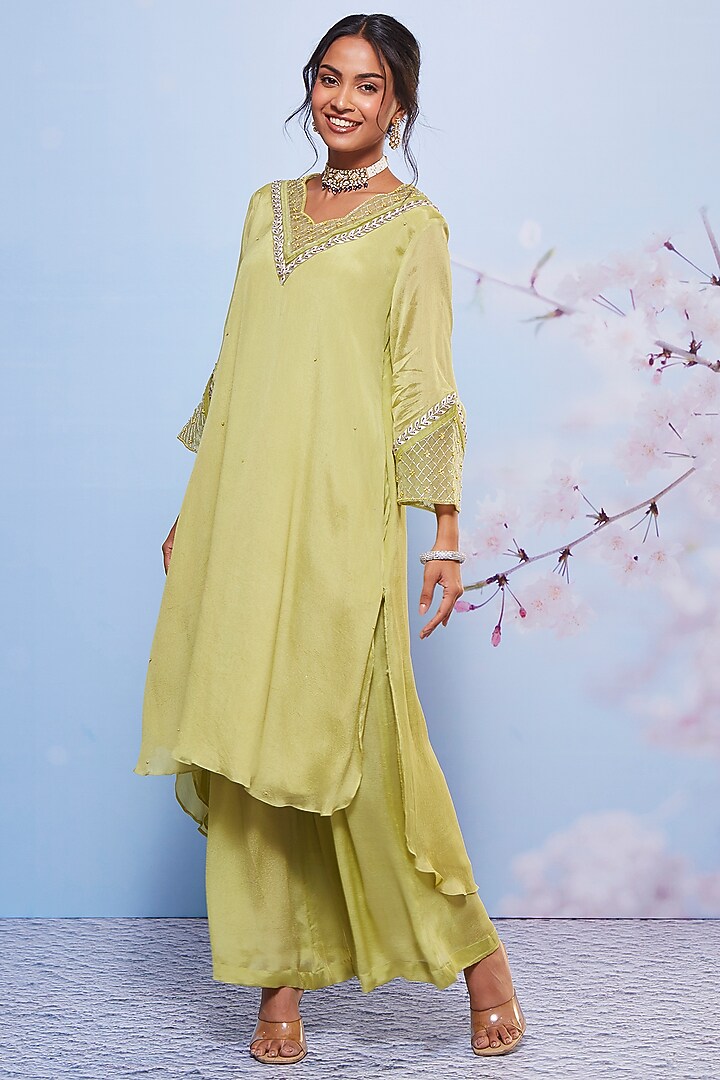Mint Chiffon & Mulmul Embroidered Kurta Set by Ajiesh Oberoi at Pernia's Pop Up Shop