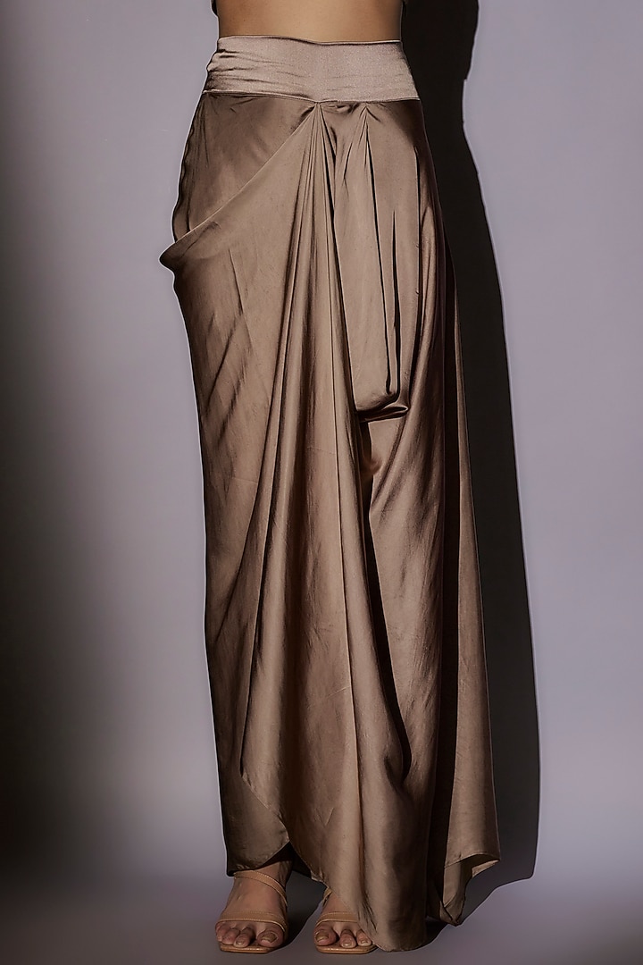 Skin-Brown Lurex Hand Embroidered Long Jacket Set by Ajiesh Oberoi at Pernia's Pop Up Shop
