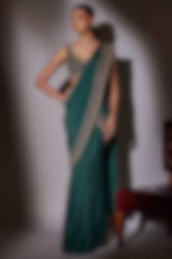 Green Lurex & Organza Pre-Draped Saree Set by Ajiesh Oberoi at Pernia's Pop Up Shop