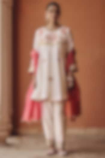 Ivory Tissue & Silk Blend Thread Embroidered Kurta Set by Ajiesh Oberoi at Pernia's Pop Up Shop