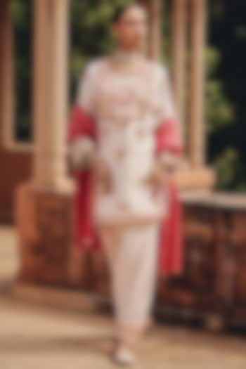 Ivory Tissue & Silk Blend Thread Embroidered Kurta Set by Ajiesh Oberoi at Pernia's Pop Up Shop