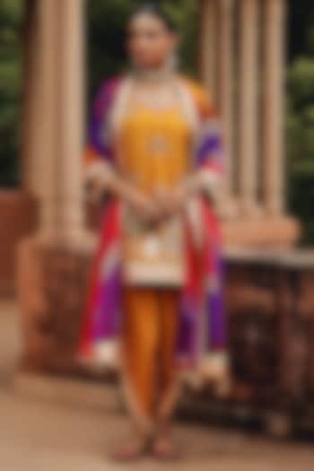 Mustard Silk Blend Thread Embroidered Kurta Set by Ajiesh Oberoi at Pernia's Pop Up Shop