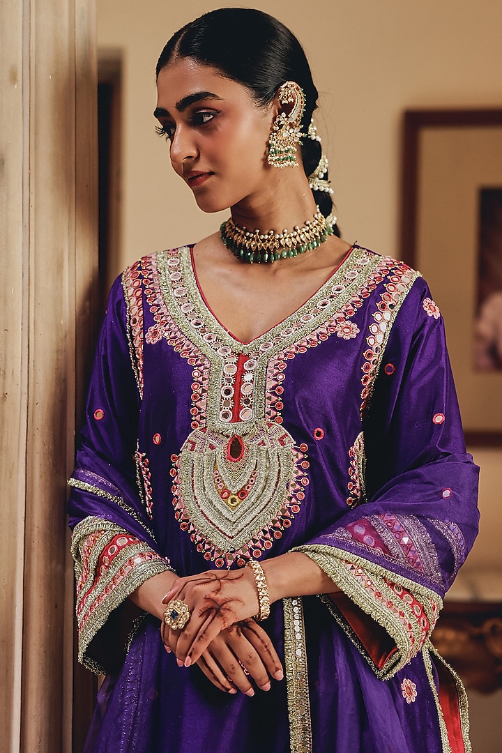 Purple Tissue & Silk Blend Embroidered Kurta Set by Ajiesh Oberoi at Pernia's Pop Up Shop