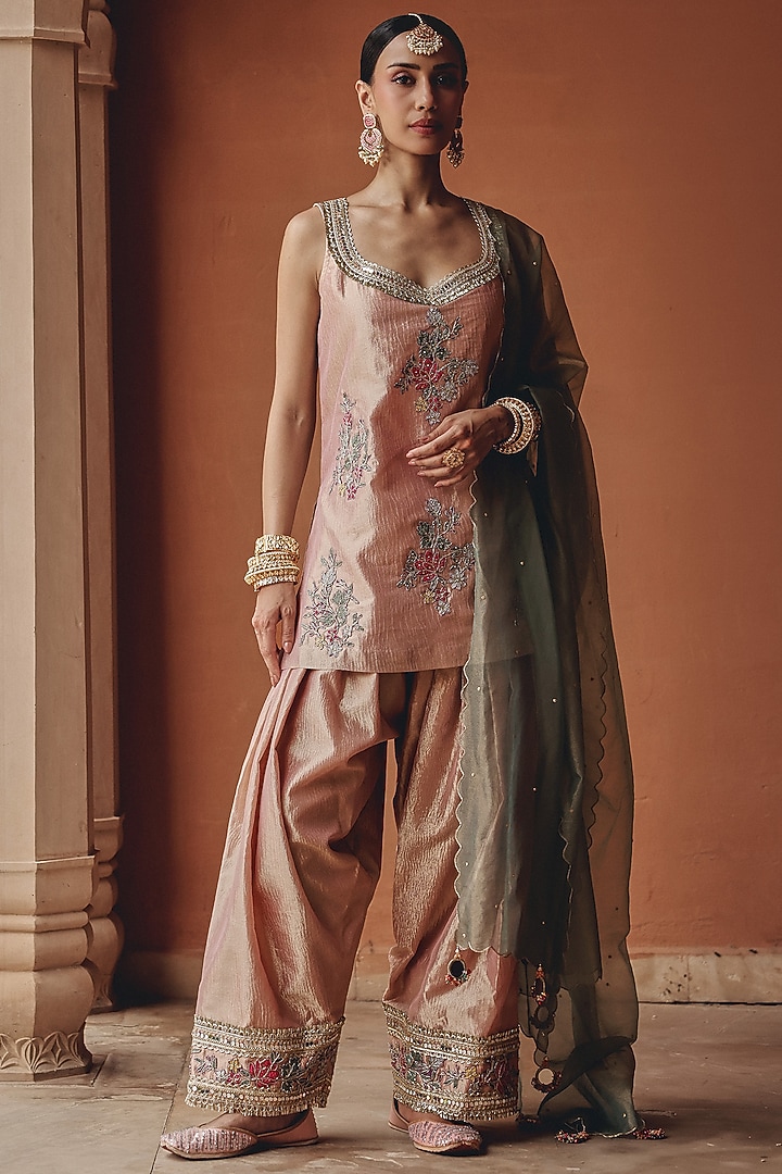Soft Blush Pink Zari Tissue Floral Embroidered Kurta Set by Ajiesh Oberoi at Pernia's Pop Up Shop
